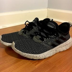 Men’s Adidas sneakers
